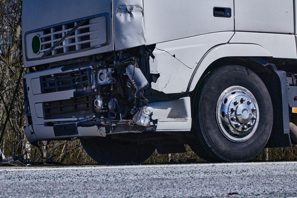 Marshall truck accident lawyer discussing a case with an injured client in East Texas